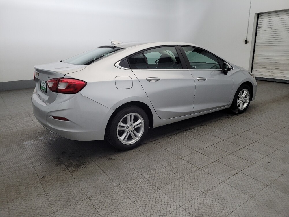 2018 Chevrolet Cruze in Chesapeake, VA 23320 - 18086060 10