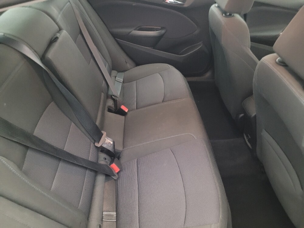 2018 Chevrolet Cruze in Chesapeake, VA 23320 - 18086060 19