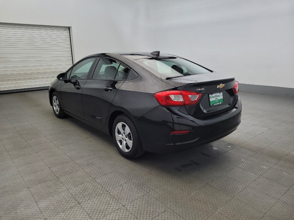 2016 Chevrolet Cruze in New Castle, DE 19720 - 18086061 5