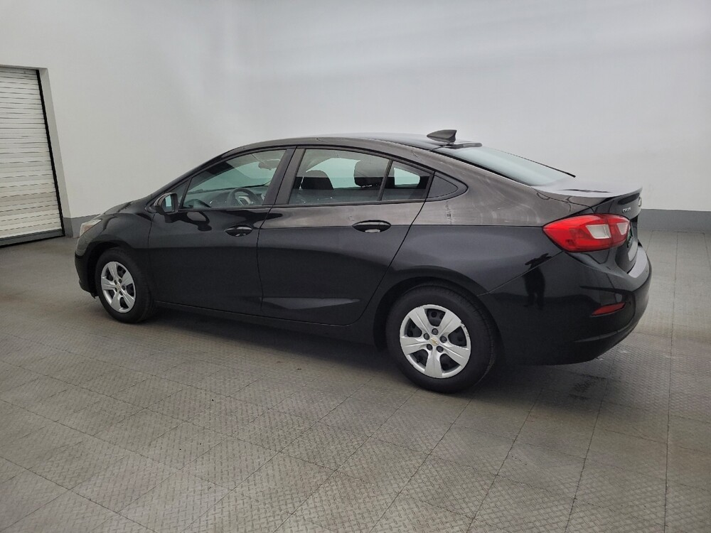 2016 Chevrolet Cruze in New Castle, DE 19720 - 18086061 3