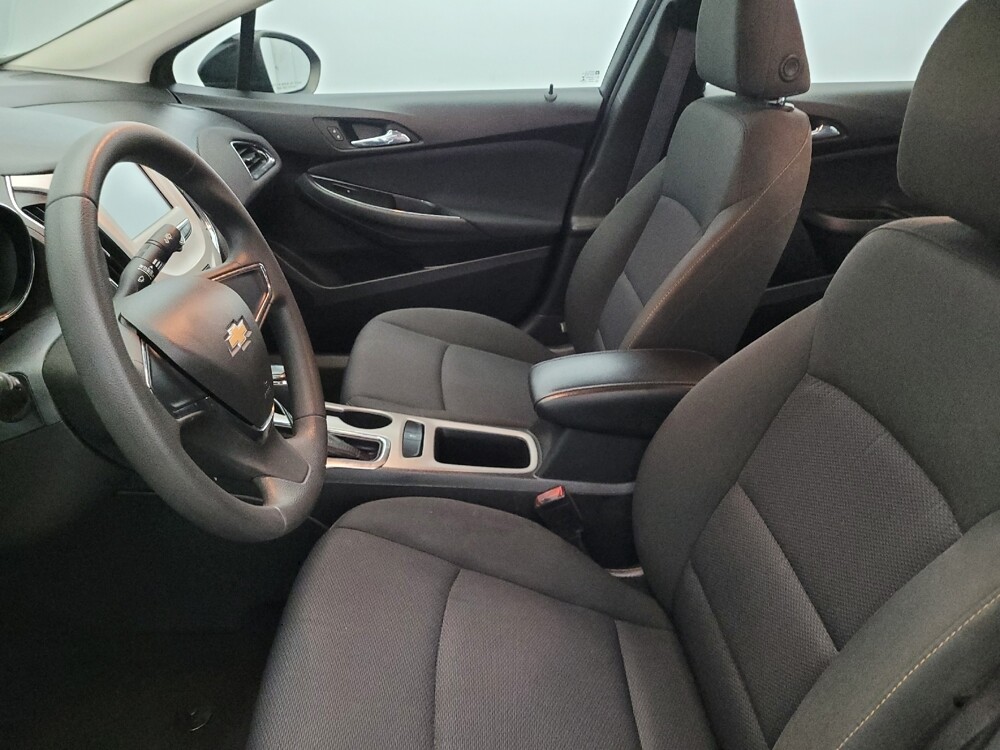 2016 Chevrolet Cruze in New Castle, DE 19720 - 18086061 17