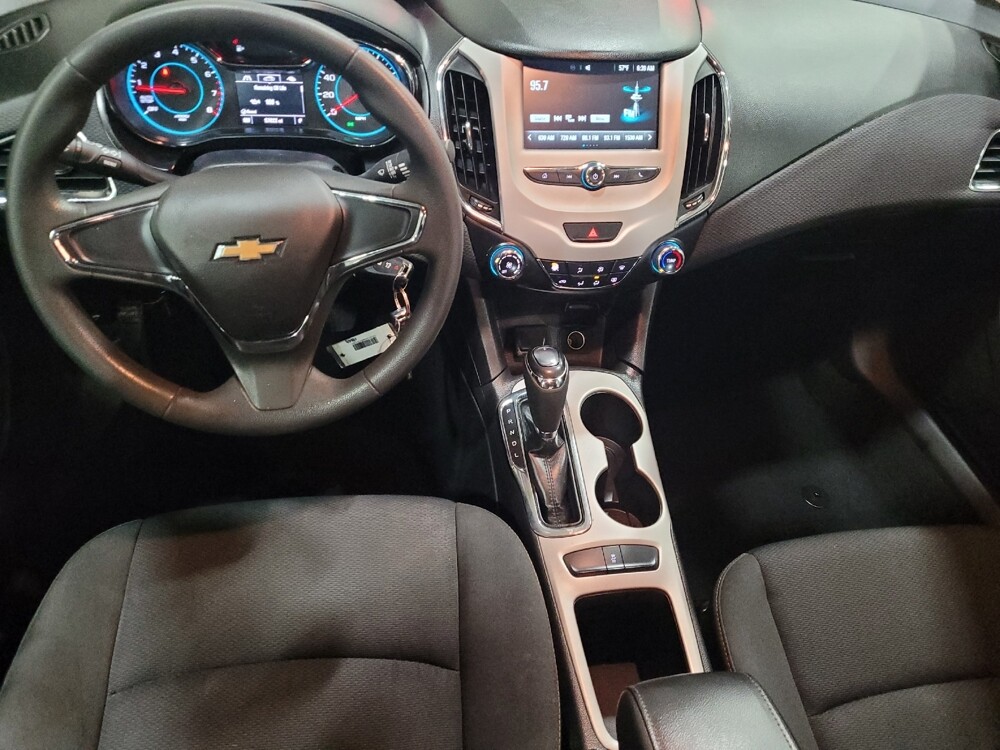 2016 Chevrolet Cruze in New Castle, DE 19720 - 18086061 22