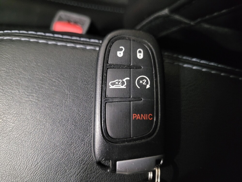 2019 Jeep Cherokee in Richmond, VA 23235 - 18086063 32