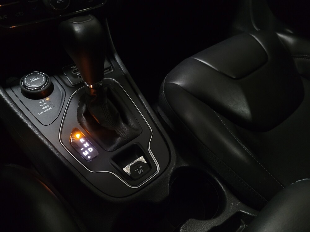 2019 Jeep Cherokee in Richmond, VA 23235 - 18086063 26