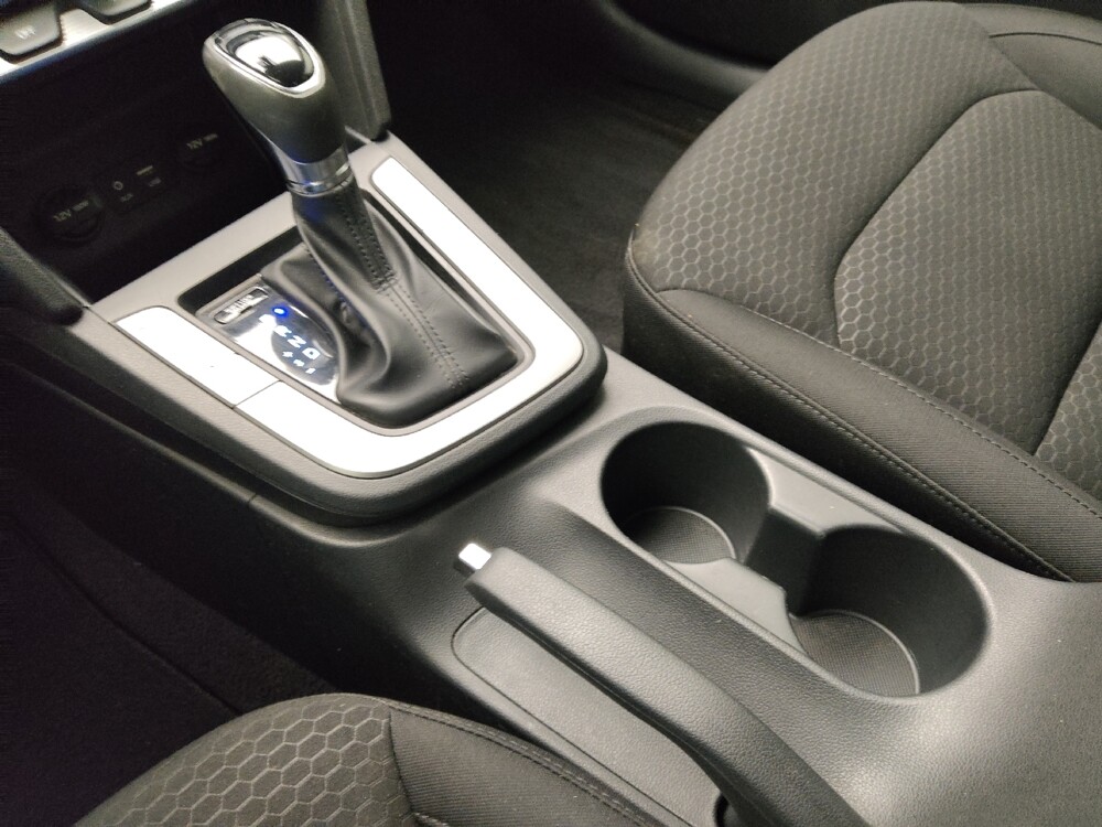 2019 Hyundai Elantra in Independence, MO 64055 - 18086064 26