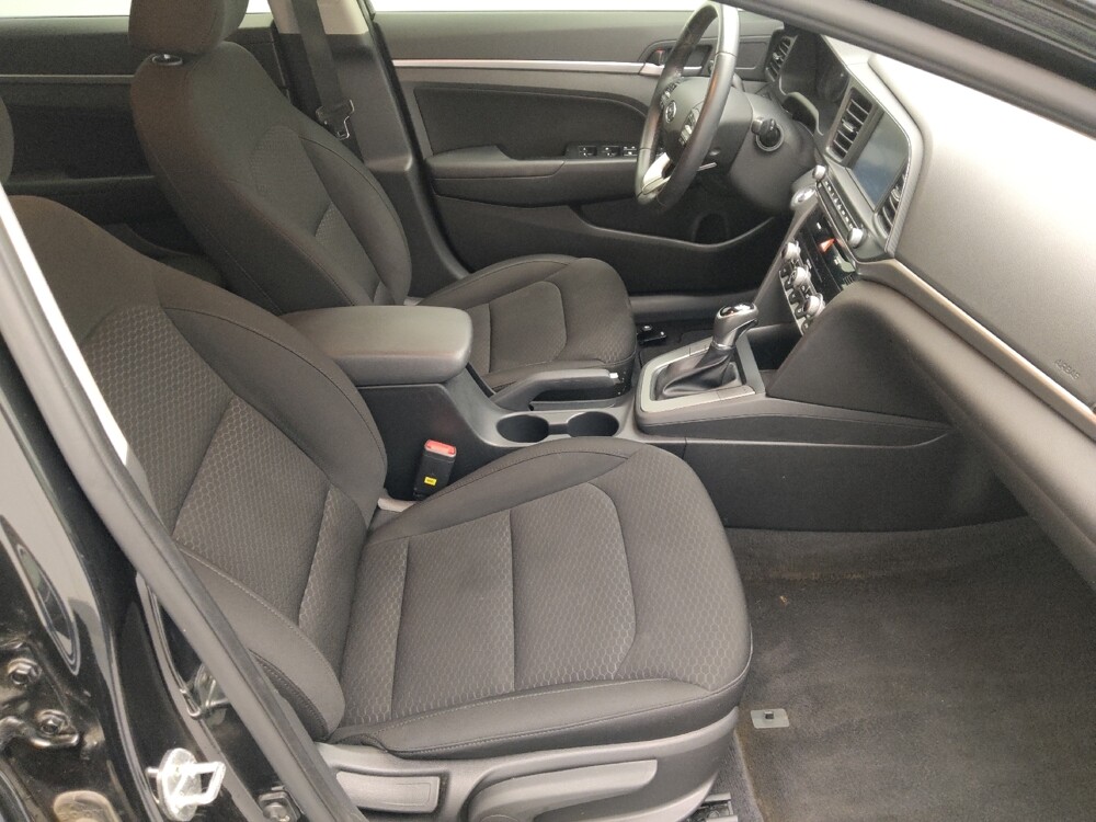 2019 Hyundai Elantra in Independence, MO 64055 - 18086064 21