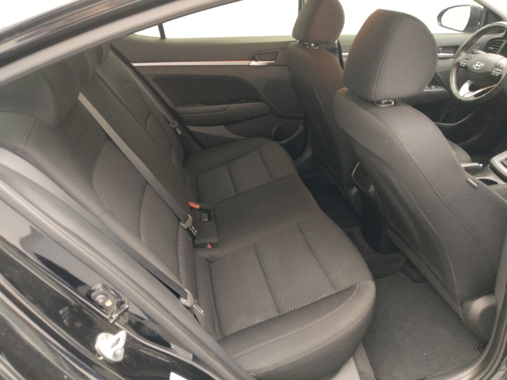 2019 Hyundai Elantra in Independence, MO 64055 - 18086064 19
