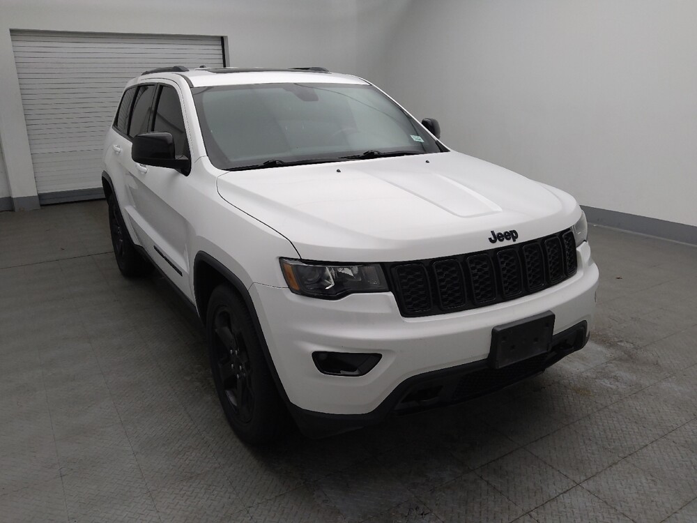 2019 Jeep Grand Cherokee in Topeka, KS 66611 - 18086070 14