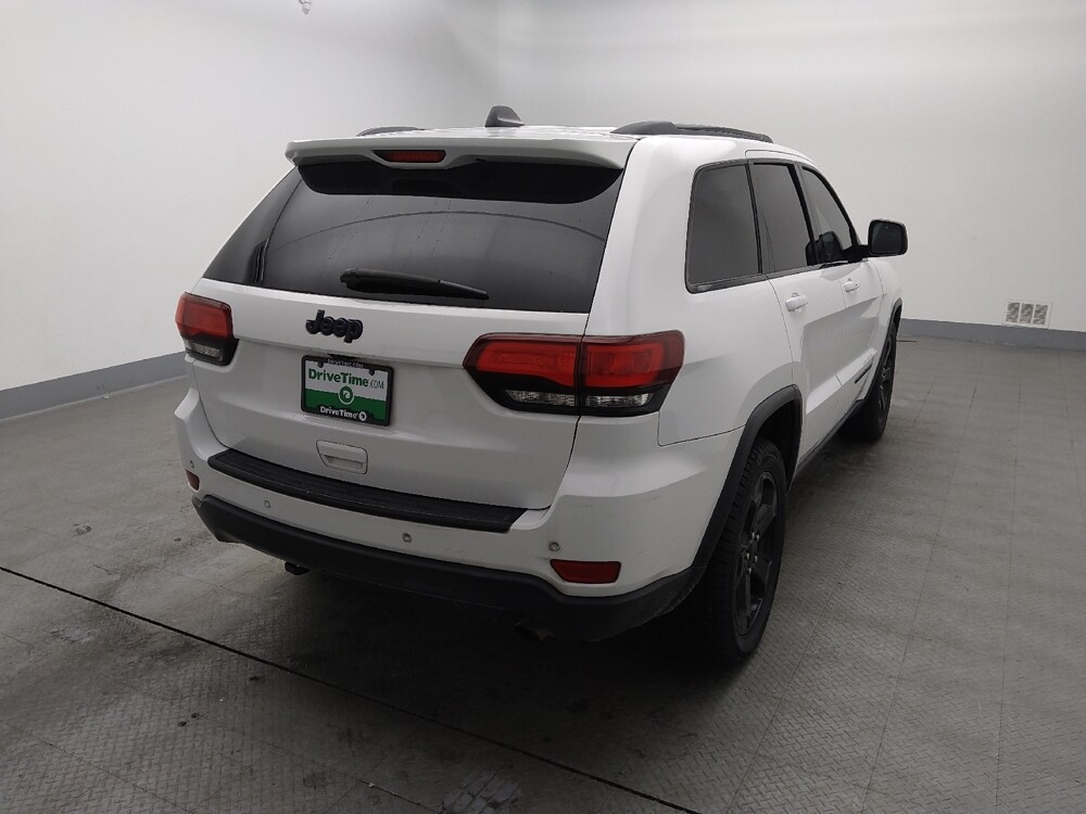 2019 Jeep Grand Cherokee in Topeka, KS 66611 - 18086070 7