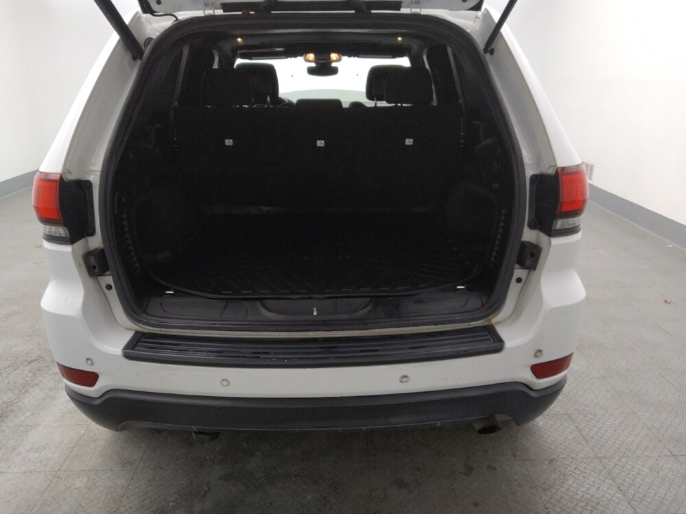 2019 Jeep Grand Cherokee in Topeka, KS 66611 - 18086070 29