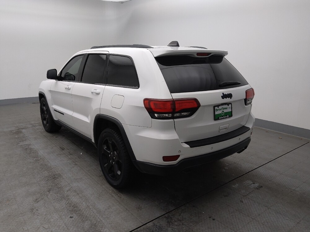 2019 Jeep Grand Cherokee in Topeka, KS 66611 - 18086070 5