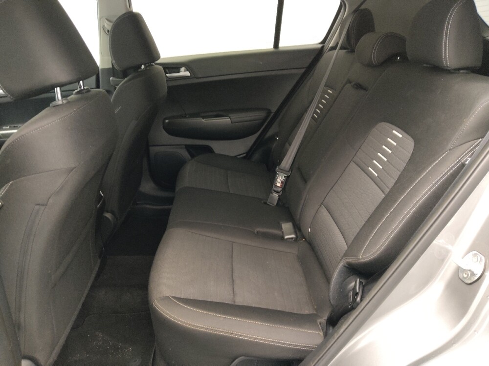 2020 Kia Sportage in Gladstone, MO 64118 - 18086071 18