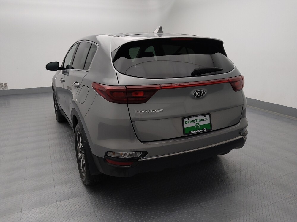 2020 Kia Sportage in Gladstone, MO 64118 - 18086071 6