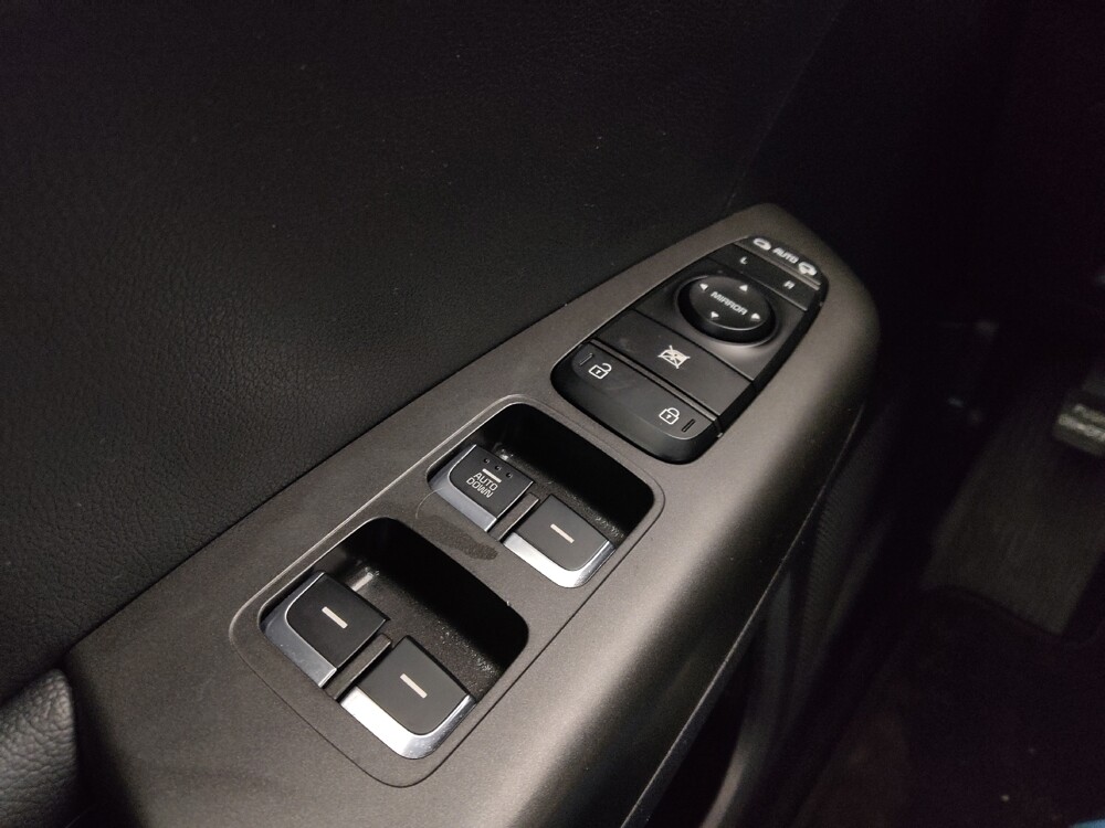 2020 Kia Sportage in Gladstone, MO 64118 - 18086071 32