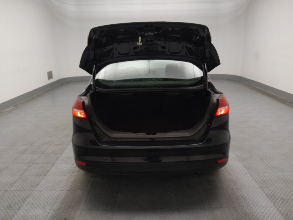 2017 Ford Focus in Midlothian, IL 60445 - 18086072 29