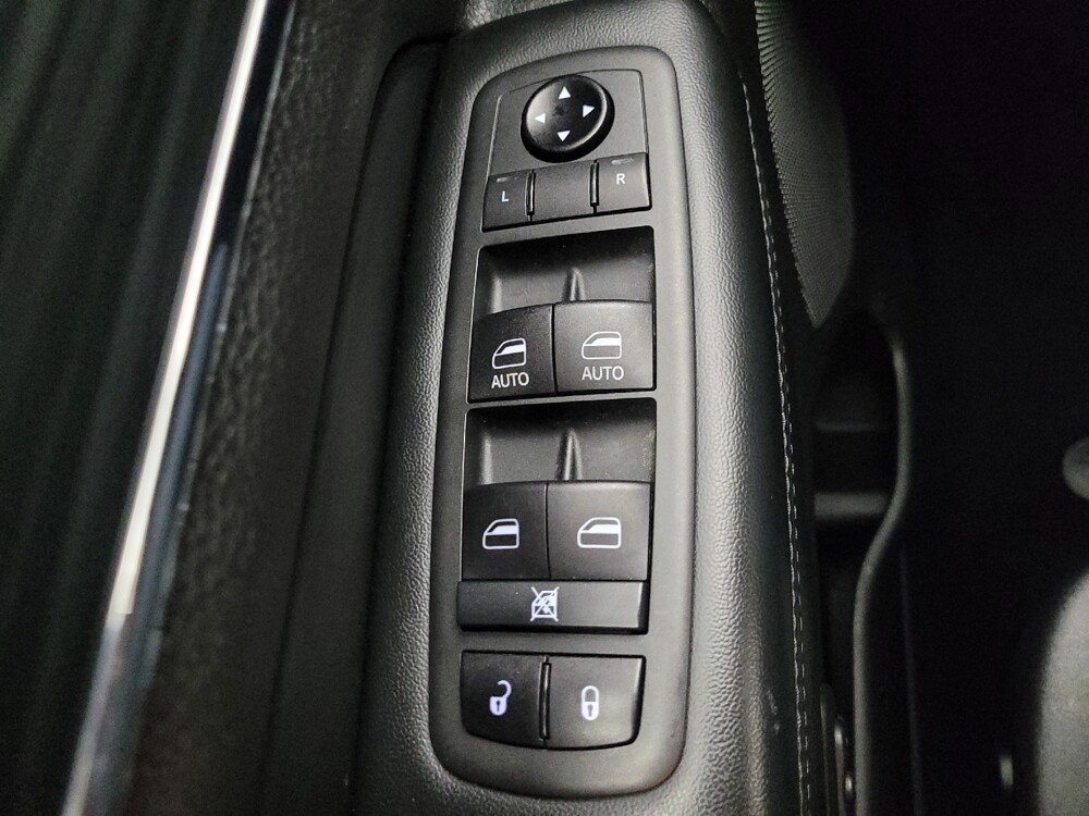 2020 Jeep Grand Cherokee in Springfield, MO 65807 - 18086073 27