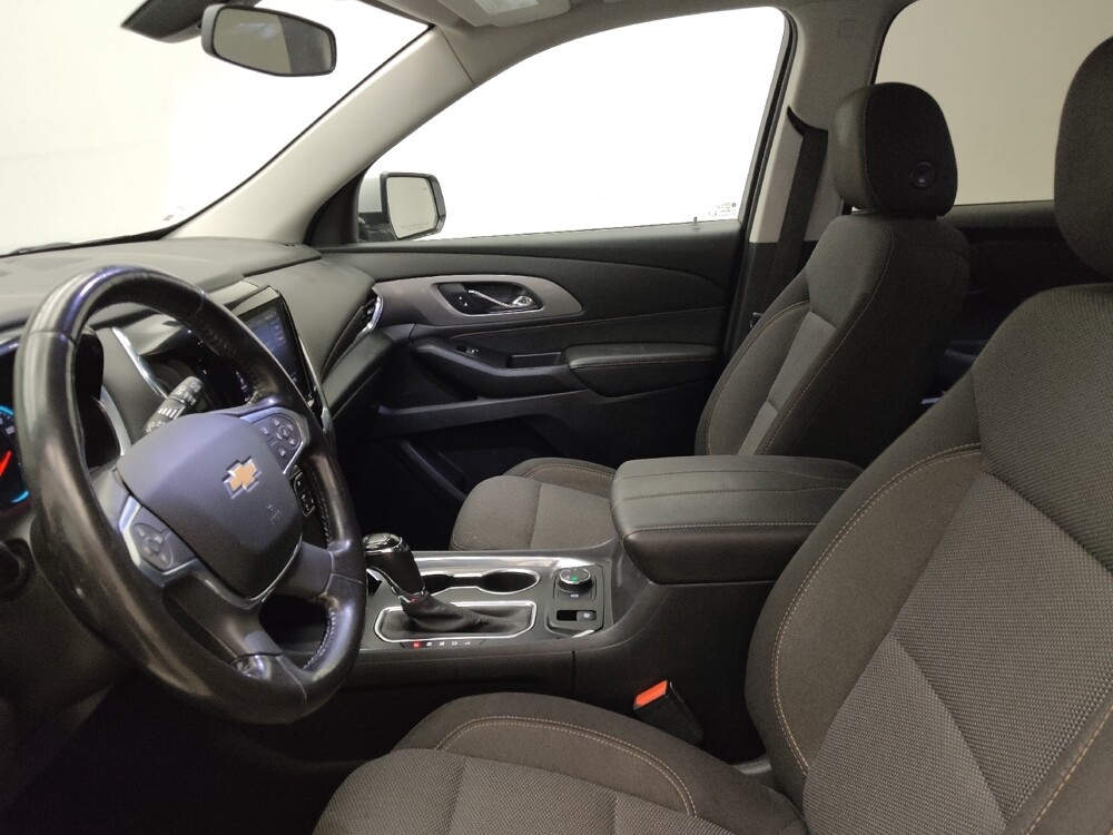 2020 Chevrolet Traverse in Des Moines, IA 50310 - 18086076 17