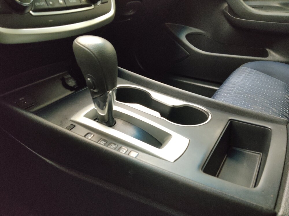 2016 Nissan Altima in Midlothian, IL 60445 - 18086077 26