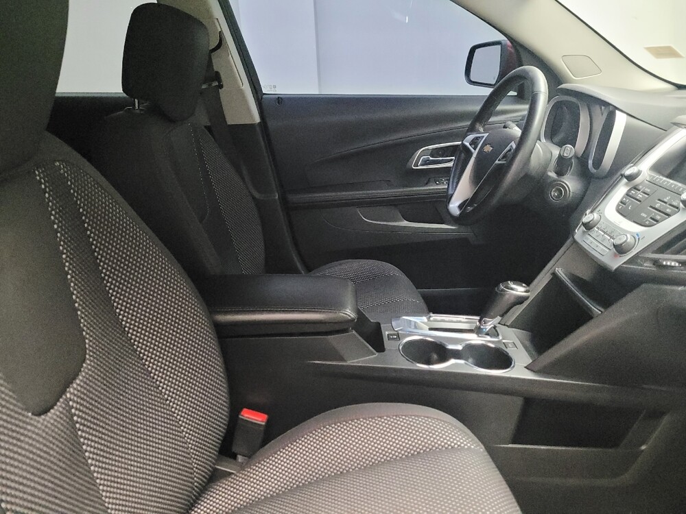 2016 Chevrolet Equinox in Grand Rapids, MI 49508 - 18086079 21