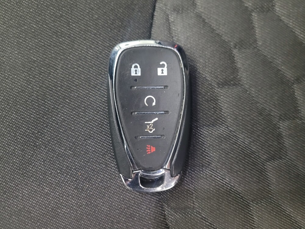 2020 Chevrolet Equinox in Taylor, MI 48180 - 18086080 32