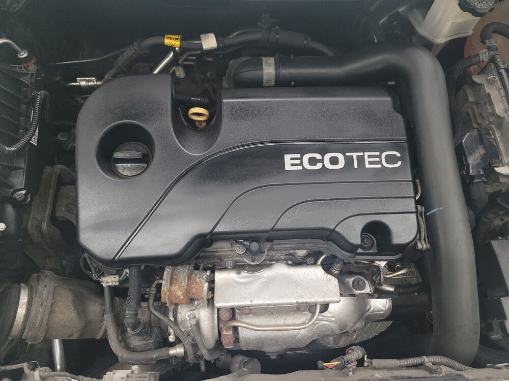 2020 Chevrolet Equinox in Taylor, MI 48180 - 18086080 30