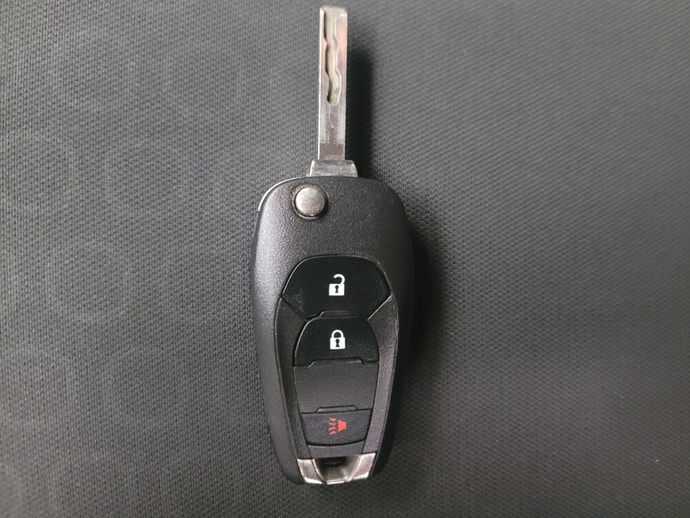 2019 Chevrolet Trax in Taylor, MI 48180 - 18086081 32