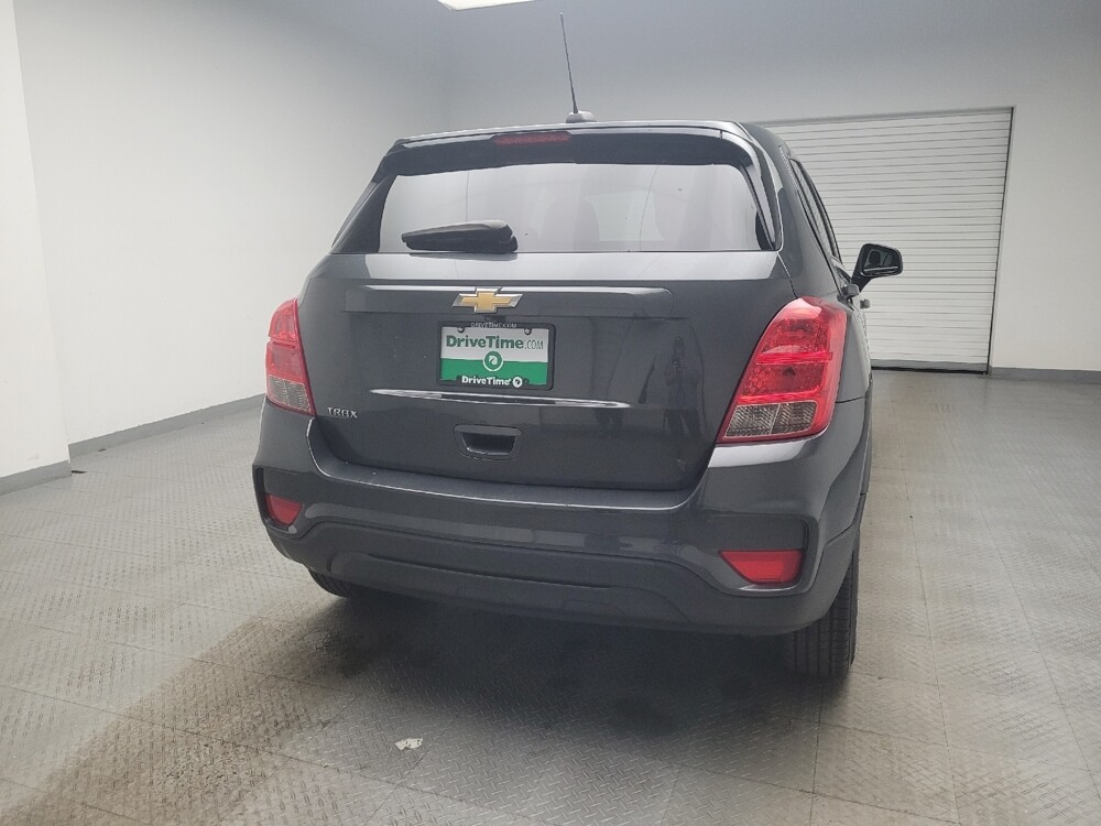 2019 Chevrolet Trax in Taylor, MI 48180 - 18086081 7