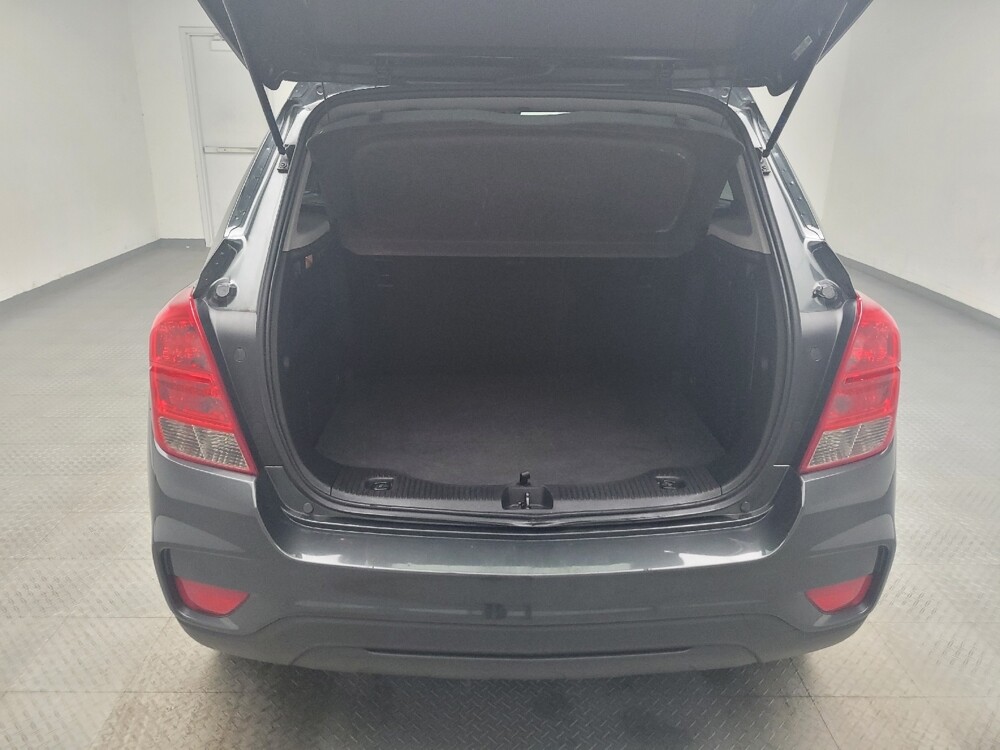 2019 Chevrolet Trax in Taylor, MI 48180 - 18086081 29