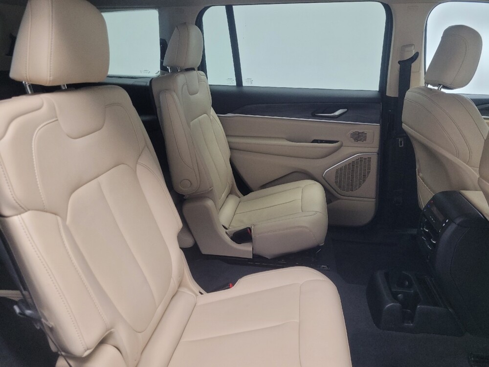 2021 Jeep Grand Cherokee L in Highland, IN 46322 - 18086083 19