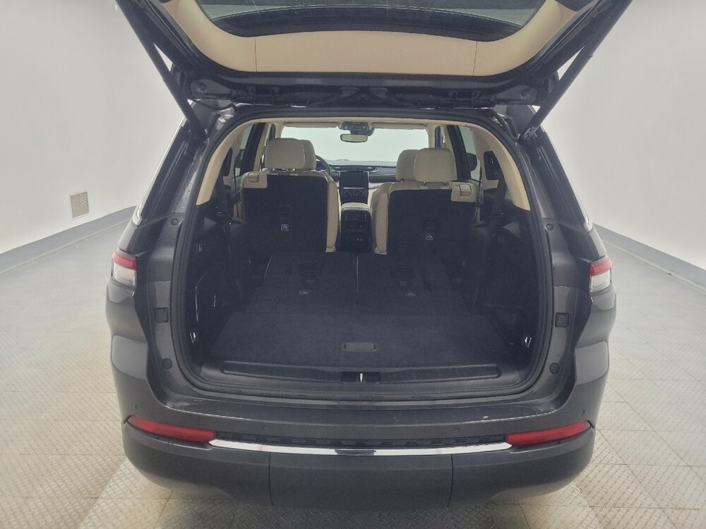 2021 Jeep Grand Cherokee L in Highland, IN 46322 - 18086083 29