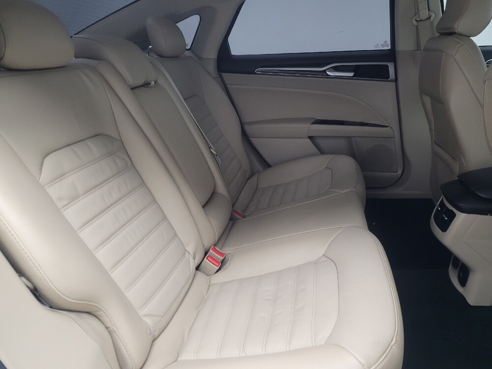 2016 Ford Fusion in Highland, IN 46322 - 18086086 19