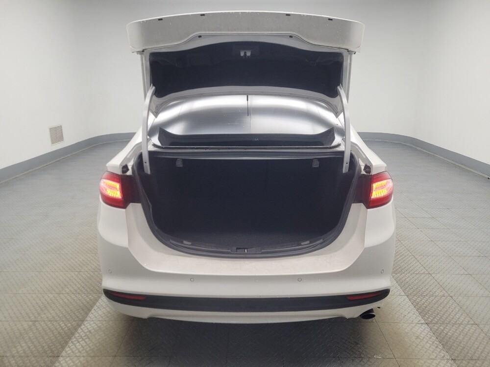 2016 Ford Fusion in Highland, IN 46322 - 18086086 29