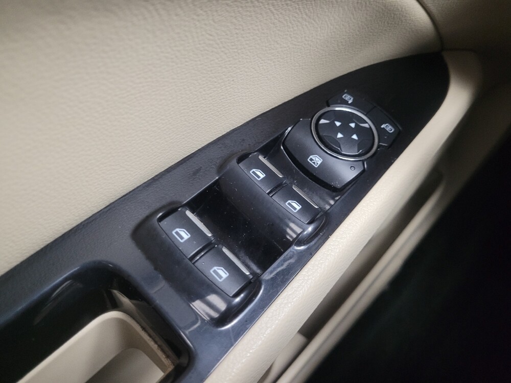 2016 Ford Fusion in Highland, IN 46322 - 18086086 27