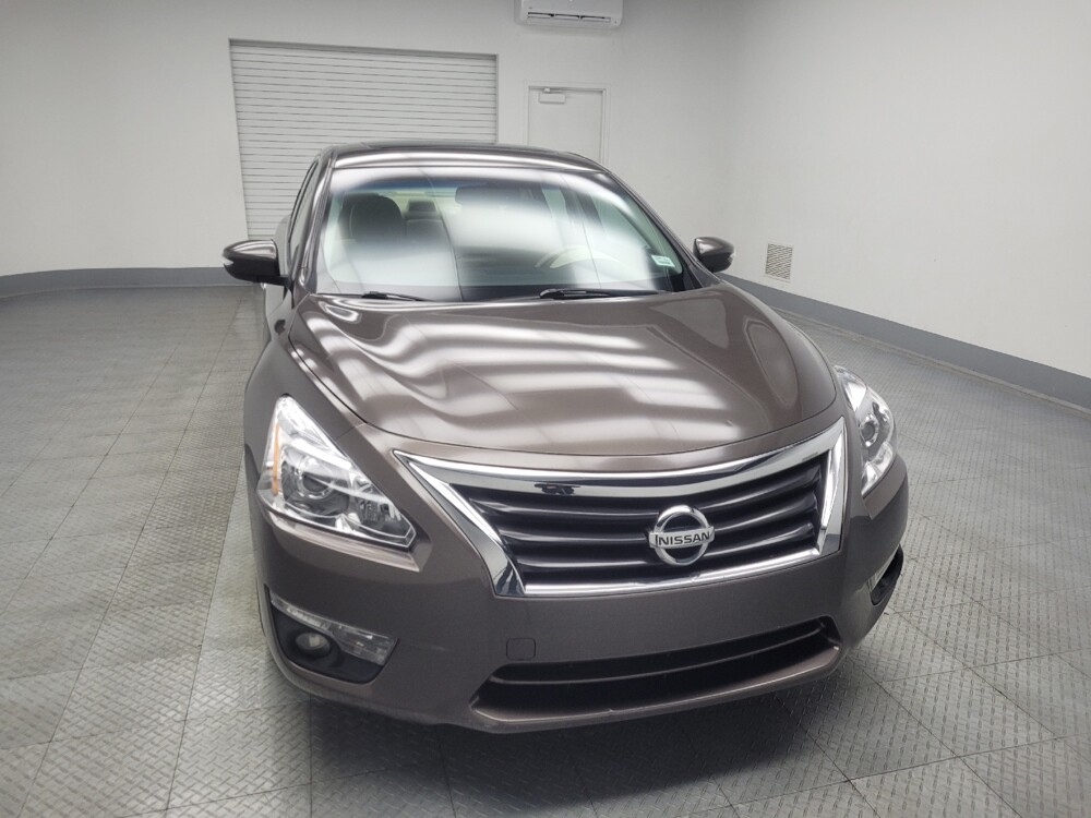 2015 Nissan Altima in Highland, IN 46322 - 18086088 14