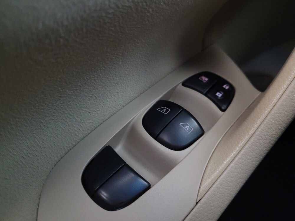 2015 Nissan Altima in Highland, IN 46322 - 18086088 27