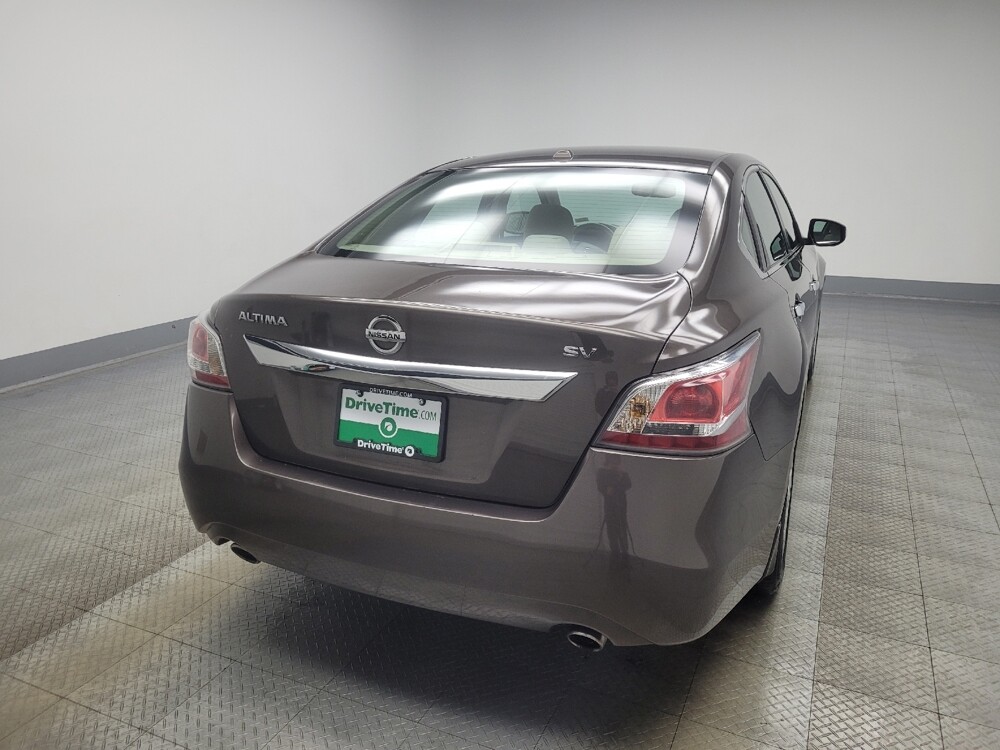 2015 Nissan Altima in Highland, IN 46322 - 18086088 7