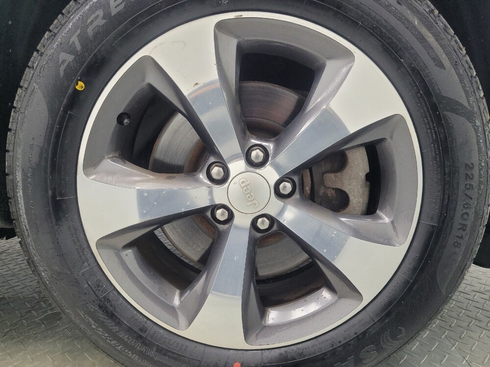 2019 Jeep Cherokee in Highland, IN 46322 - 18086095 31