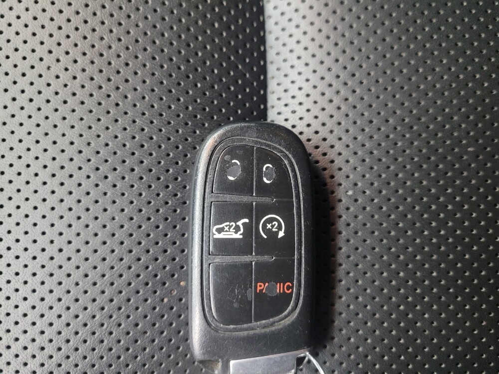 2019 Jeep Cherokee in Highland, IN 46322 - 18086095 32