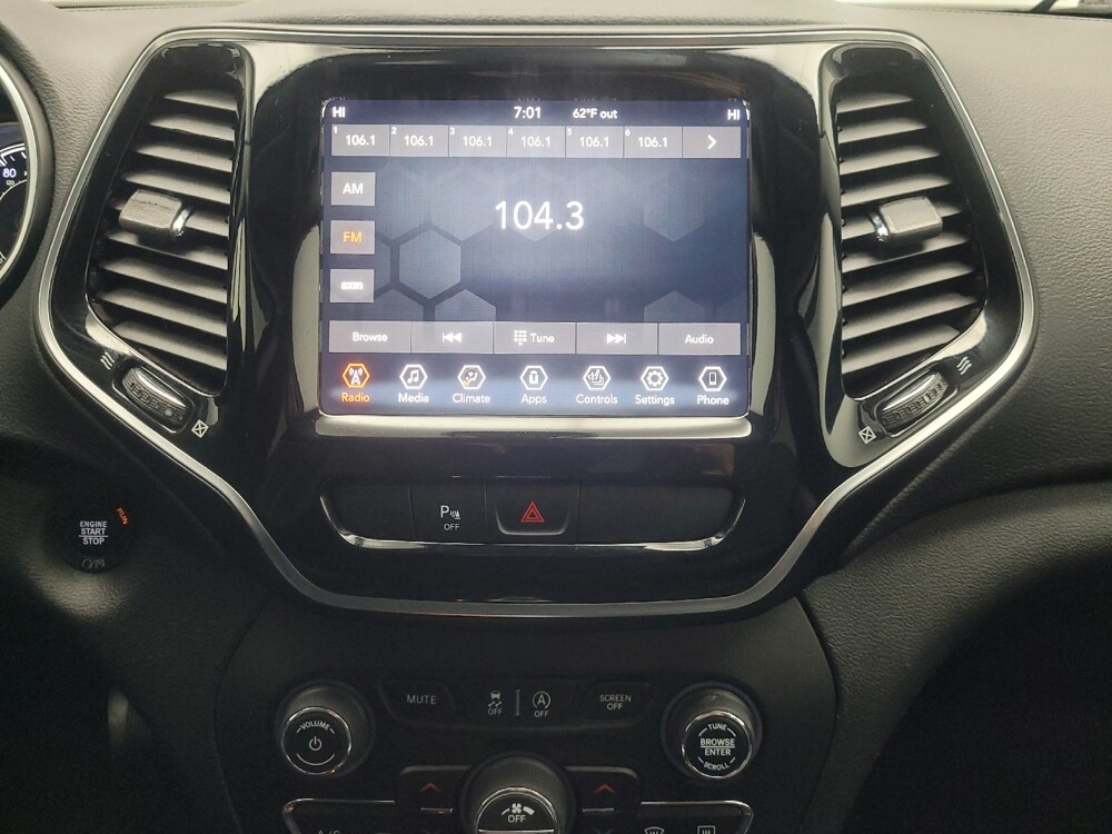 2019 Jeep Cherokee in Highland, IN 46322 - 18086095 25