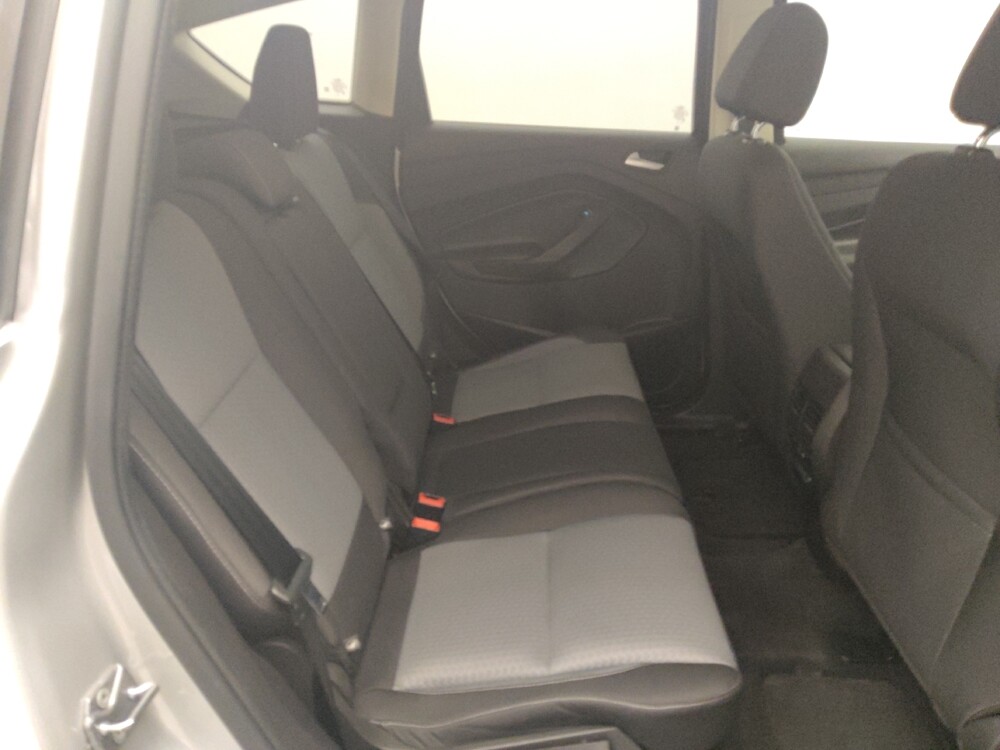 2017 Ford C-MAX in Live Oak, TX 78233 - 18086098 19