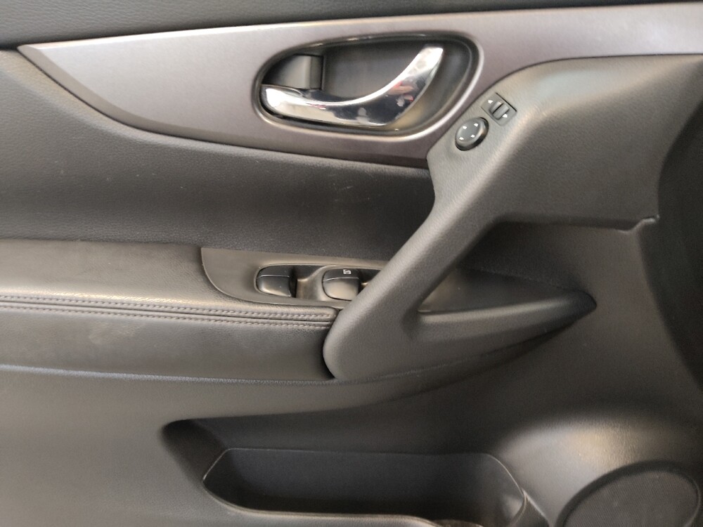 2016 Nissan Rogue in Cincinnati, OH 45255 - 18086101 27