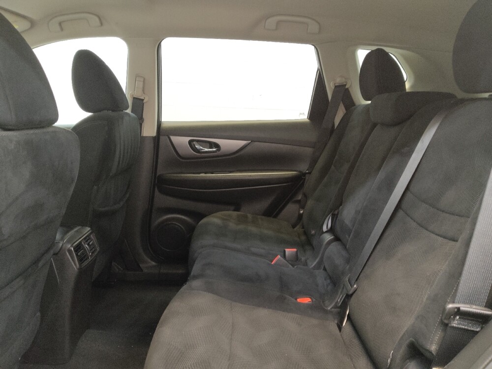 2016 Nissan Rogue in Cincinnati, OH 45255 - 18086101 18