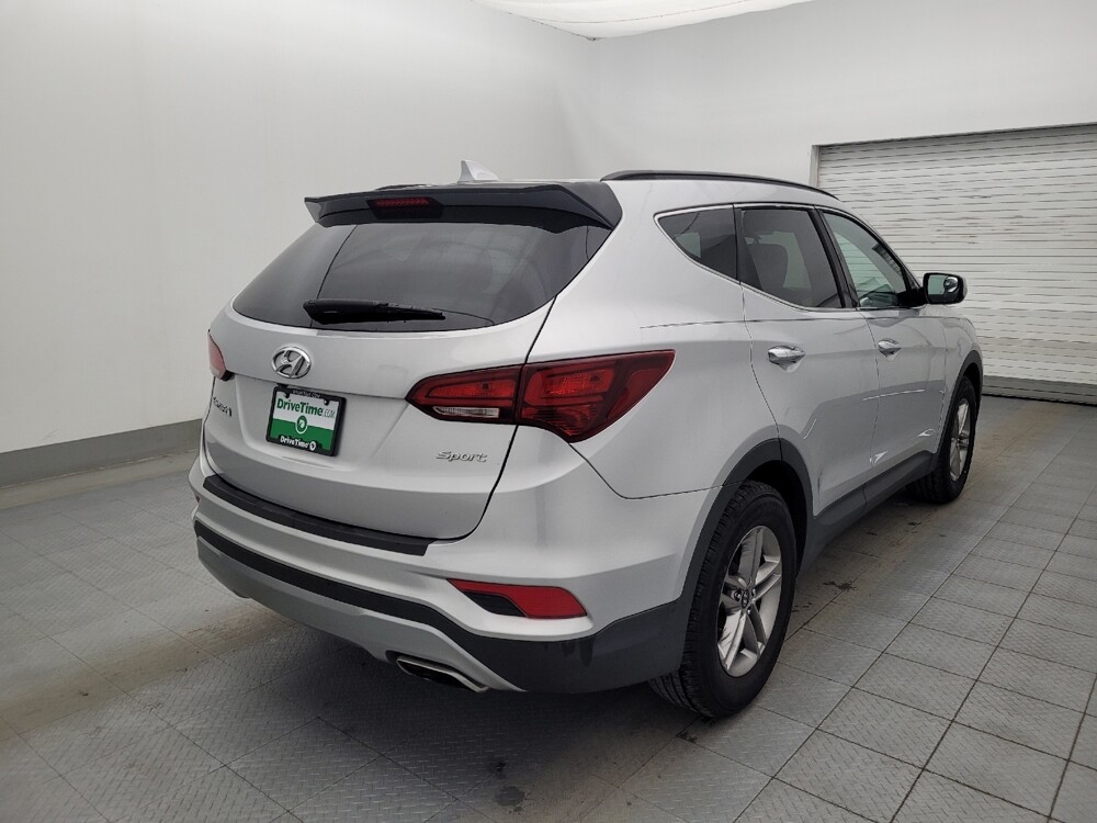 2017 Hyundai Santa Fe in Tallahassee, FL 32304 - 18086104 9