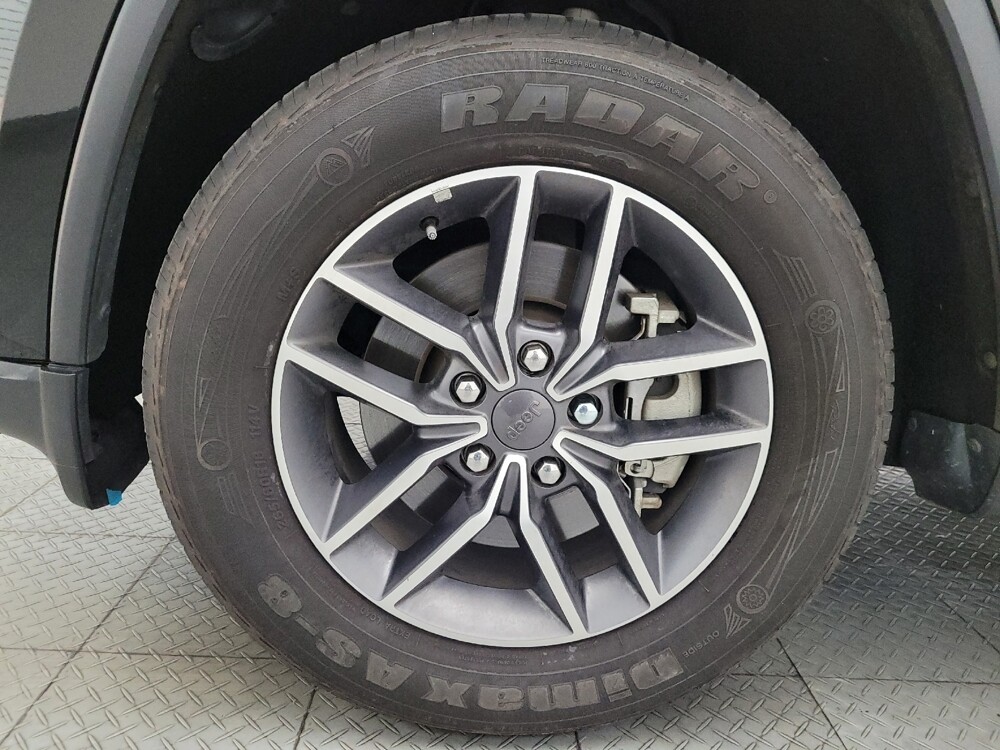 2022 Jeep Grand Cherokee in Albuquerque, NM 87113 - 18086106 31