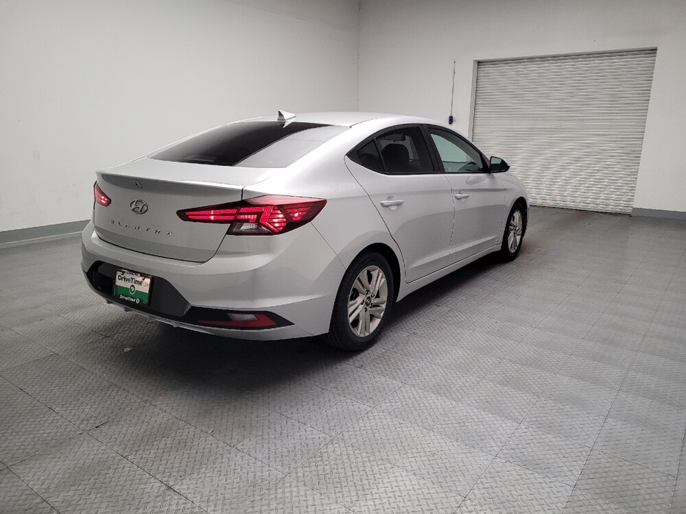 2019 Hyundai Elantra in Riverside, CA 92504 - 18086110 9