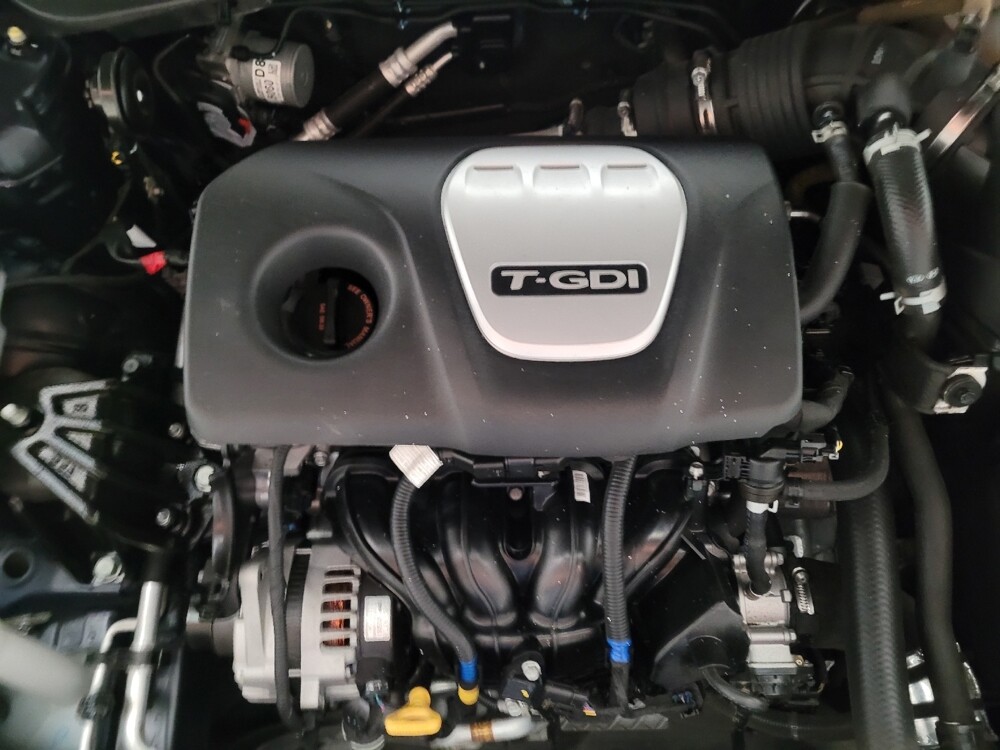 2018 Kia Optima in Riverside, CA 92504 - 18086111 30