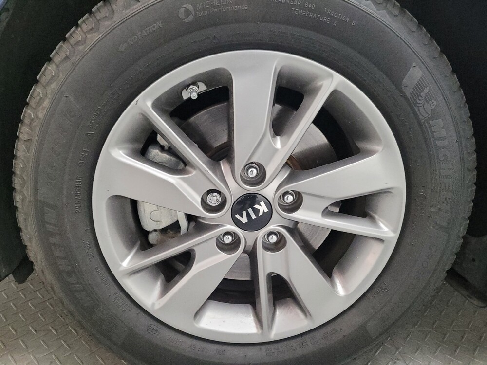 2018 Kia Optima in Riverside, CA 92504 - 18086111 31