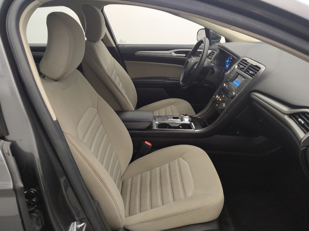 2018 Ford Fusion in Houston, TX 77034 - 18086121 21