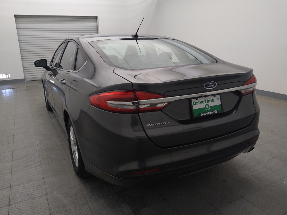 2018 Ford Fusion in Houston, TX 77034 - 18086121 6