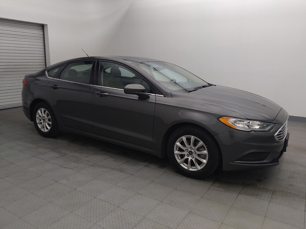 2018 Ford Fusion in Houston, TX 77034 - 18086121 11